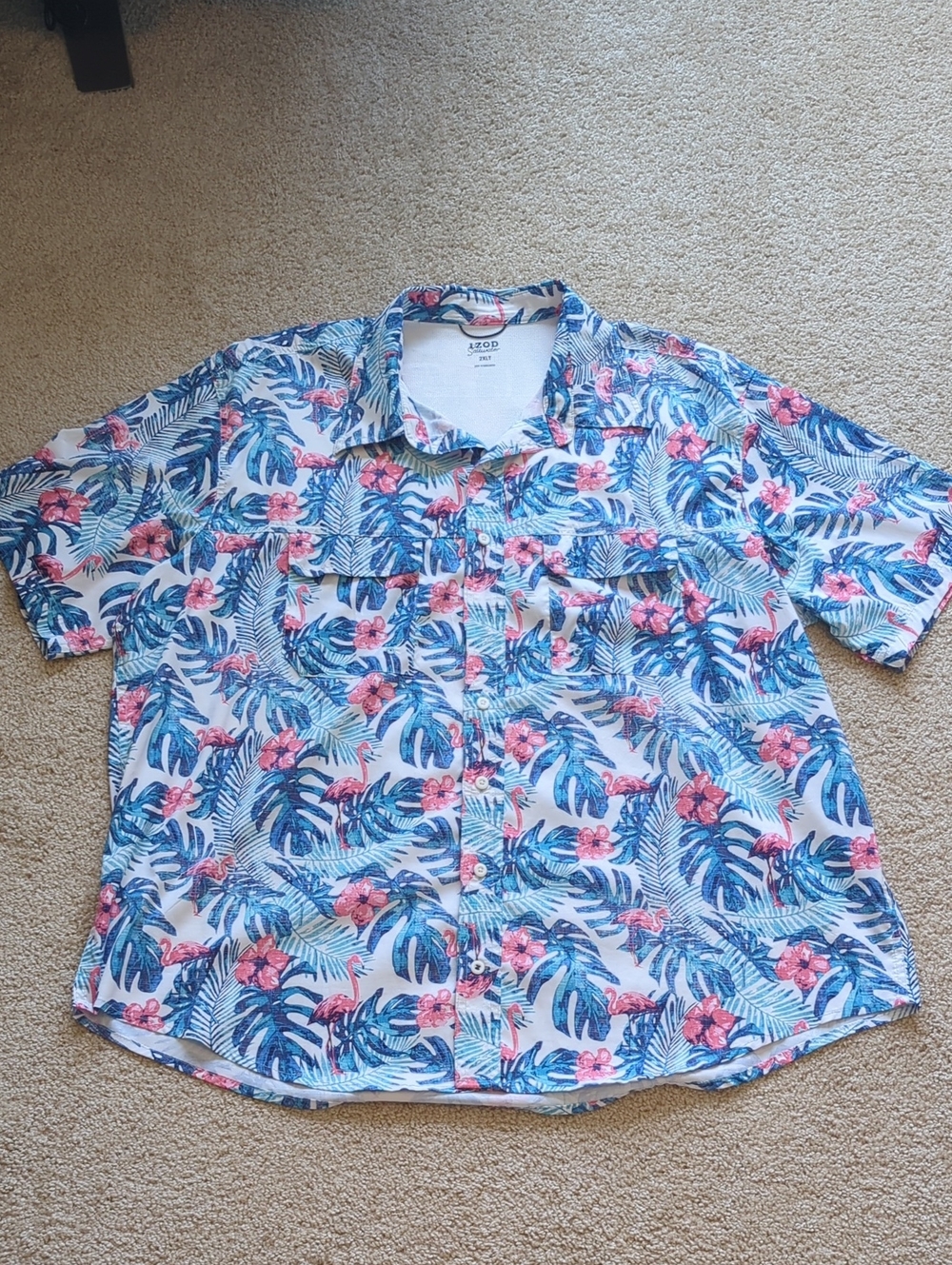 Izod Saltwater Men’s Short Sleeve Tropical Floral Button-Down Shirt Flamingo